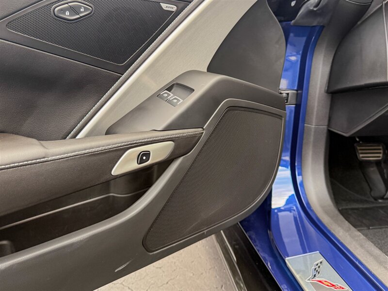 2019 Chevrolet Corvette Stingray - Photo 19 - Bonita Springs, FL 34134