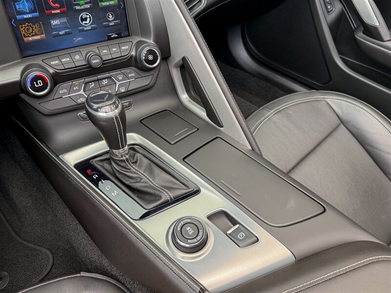 2019 Chevrolet Corvette Stingray - Photo 15 - Bonita Springs, FL 34134