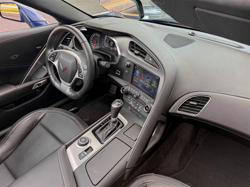 2019 Chevrolet Corvette Stingray - Photo 31 - Bonita Springs, FL 34134