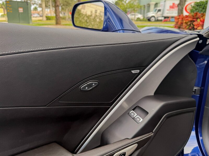 2019 Chevrolet Corvette Stingray - Photo 17 - Bonita Springs, FL 34134