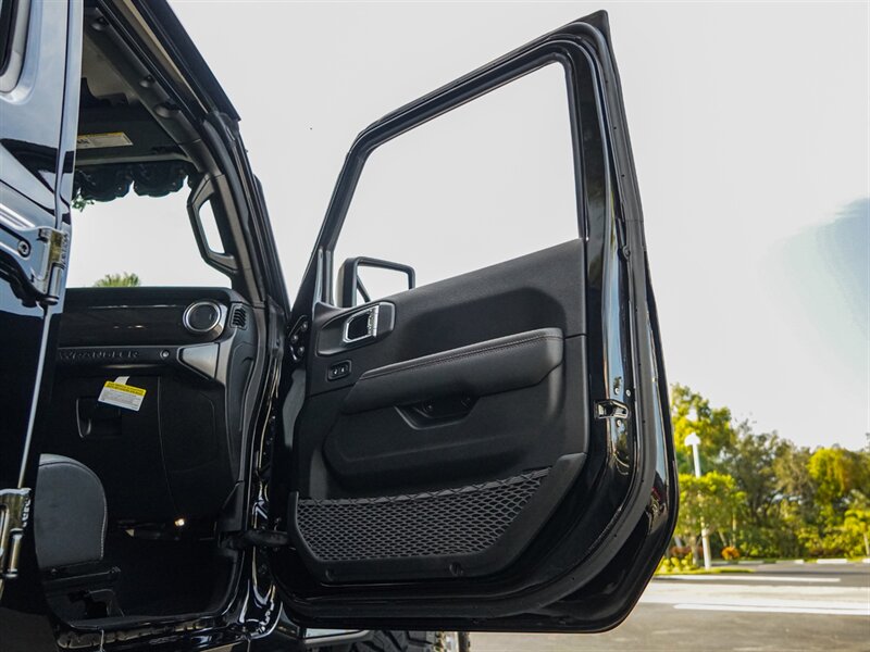 2022 Jeep Wrangler Unlimited Rubicon 392 - Photo 36 - Bonita Springs, FL 34134