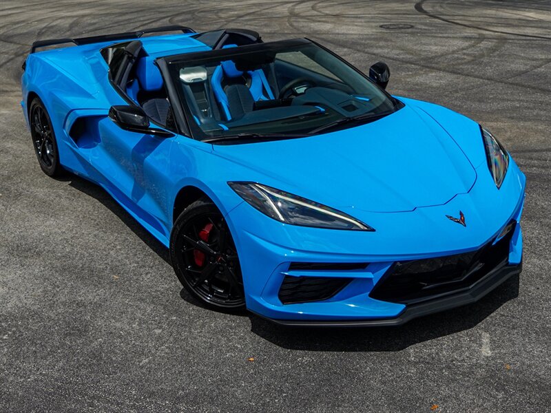 2022 Chevrolet Corvette Stingray 3LT - Photo 9 - Bonita Springs, FL 34134