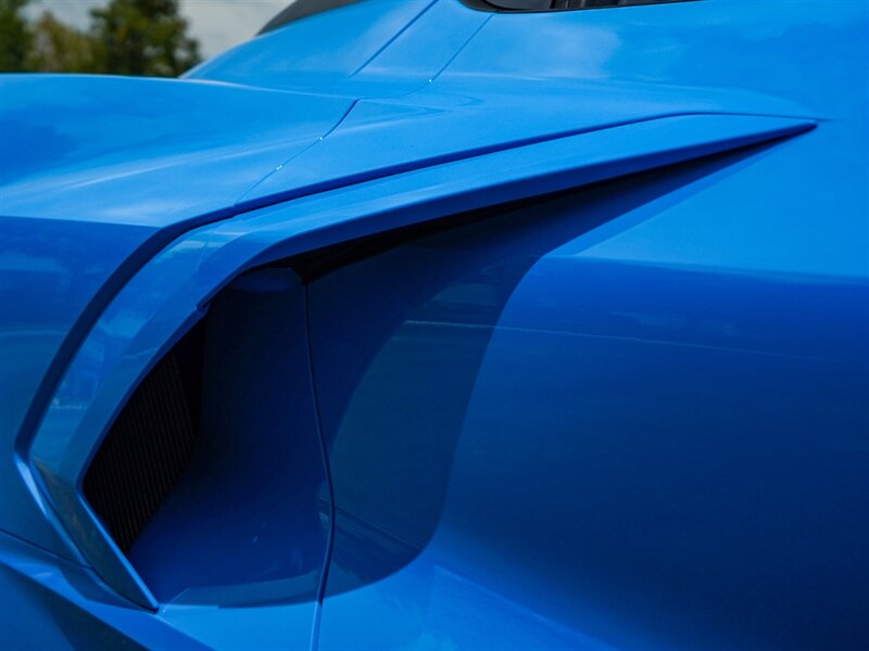 2022 Chevrolet Corvette Stingray 3LT - Photo 8 - Bonita Springs, FL 34134