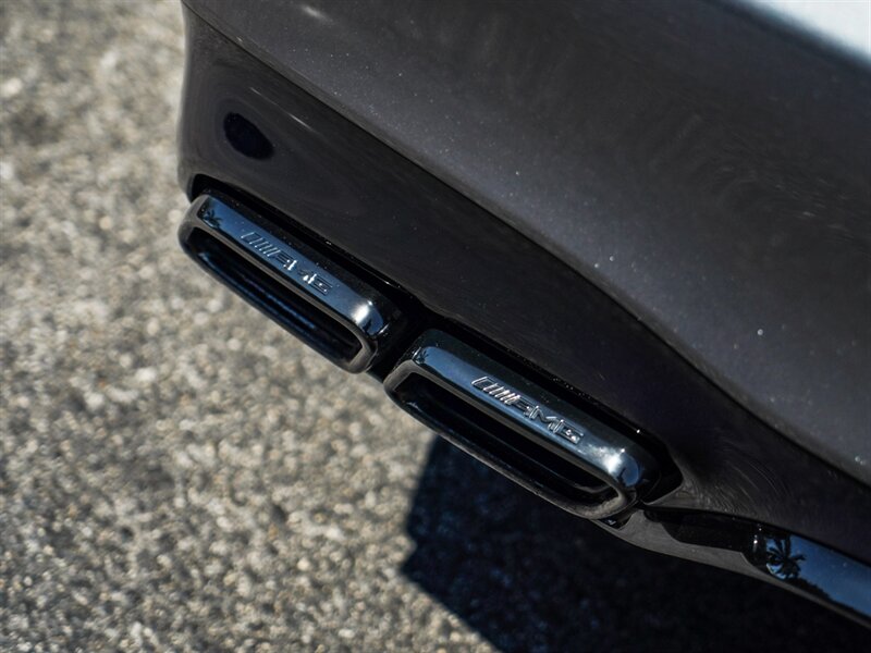 2017 Mercedes-Benz AMG SL 63   - Photo 37 - Bonita Springs, FL 34134