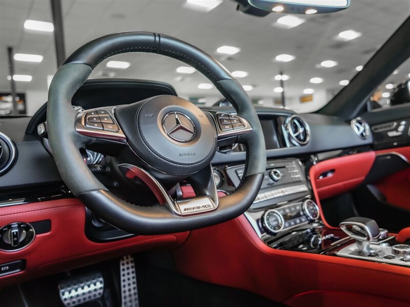 2017 Mercedes-Benz AMG SL 63   - Photo 13 - Bonita Springs, FL 34134