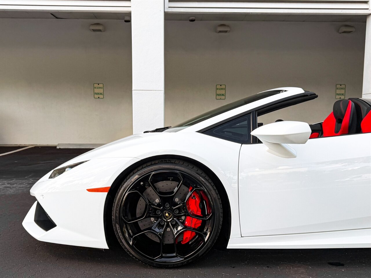 2017 Lamborghini Huracan LP 610-4 Spyder   - Photo 43 - Bonita Springs, FL 34134