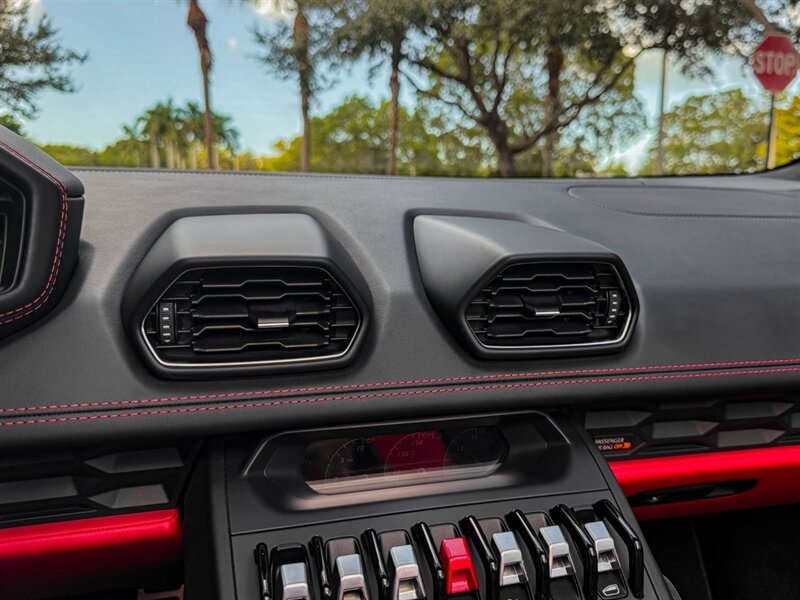 2017 Lamborghini Huracan LP 610-4 Spyder - Photo 15 - Bonita Springs, FL 34134