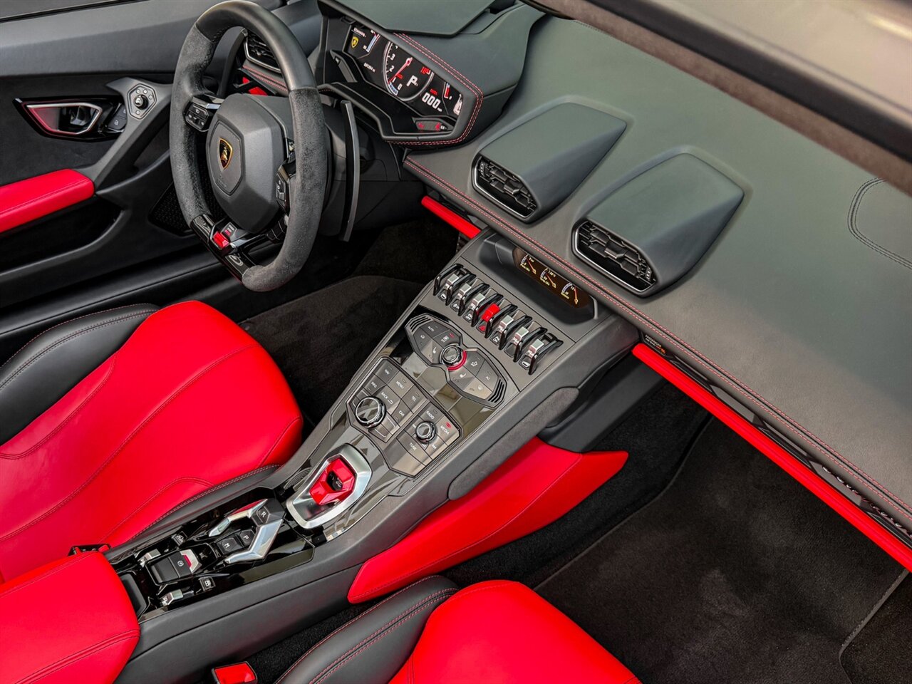 2017 Lamborghini Huracan LP 610-4 Spyder   - Photo 37 - Bonita Springs, FL 34134