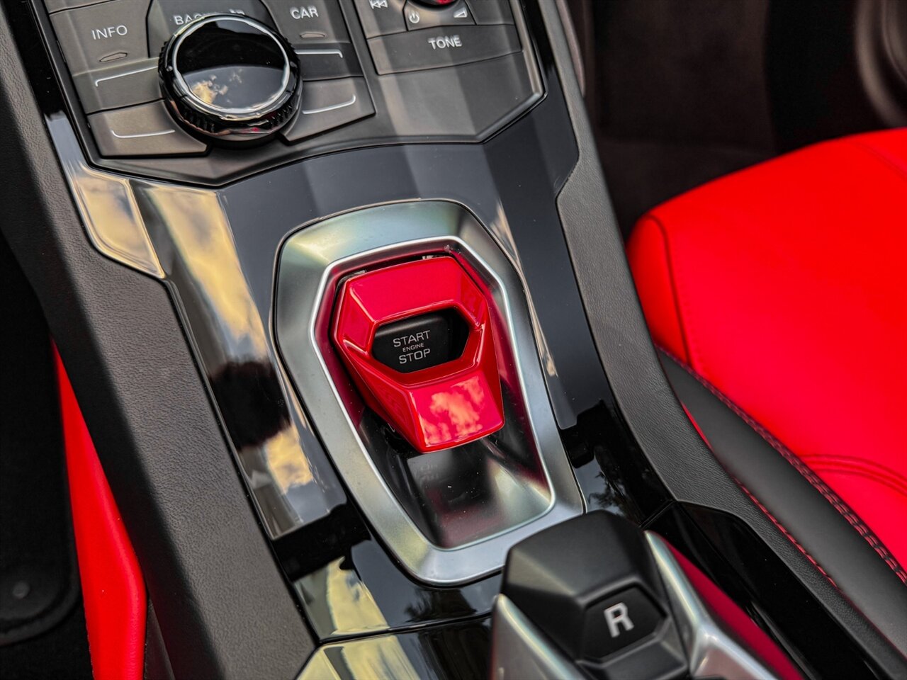 2017 Lamborghini Huracan LP 610-4 Spyder   - Photo 20 - Bonita Springs, FL 34134