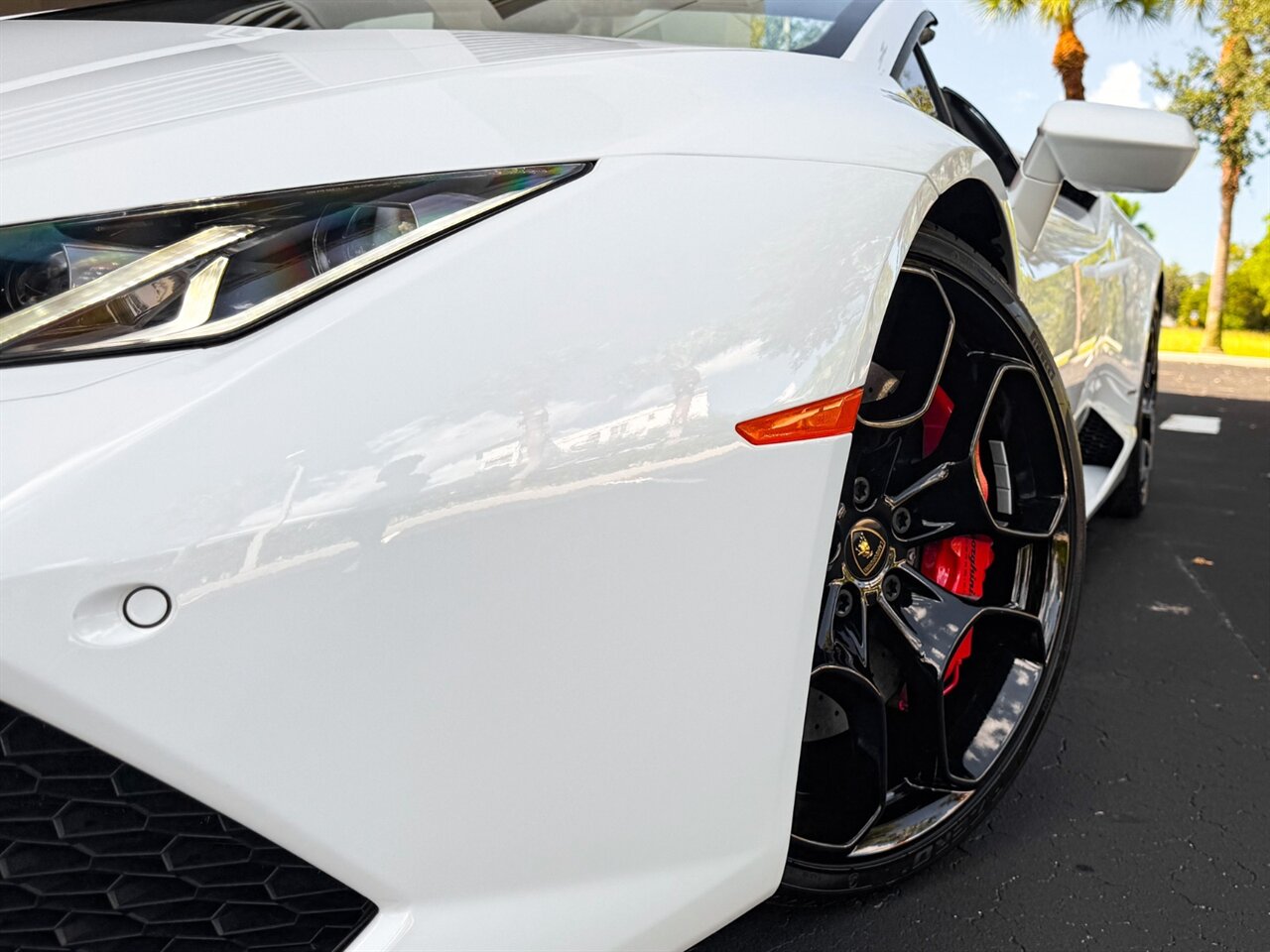 2017 Lamborghini Huracan LP 610-4 Spyder   - Photo 11 - Bonita Springs, FL 34134