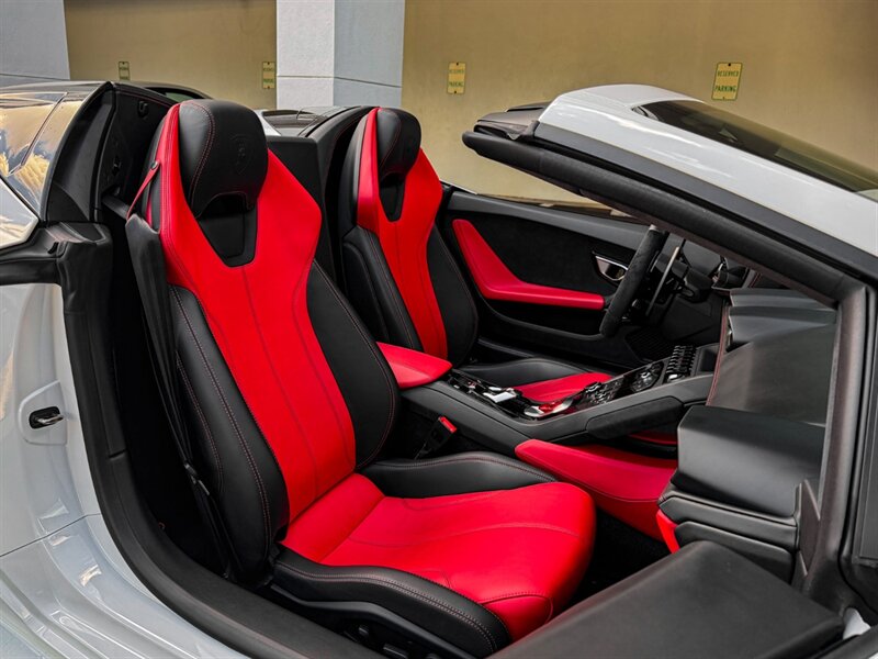 2017 Lamborghini Huracan LP 610-4 Spyder - Photo 33 - Bonita Springs, FL 34134