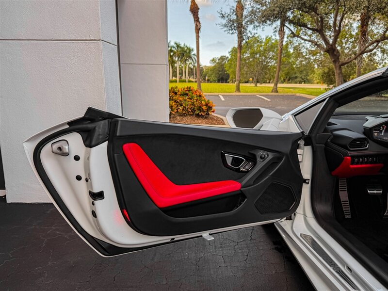 2017 Lamborghini Huracan LP 610-4 Spyder - Photo 27 - Bonita Springs, FL 34134