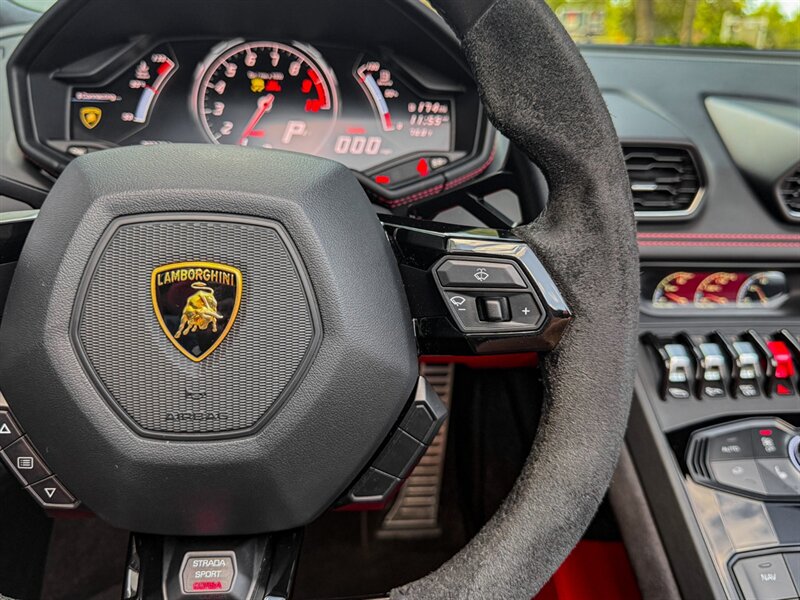 2017 Lamborghini Huracan LP 610-4 Spyder - Photo 32 - Bonita Springs, FL 34134
