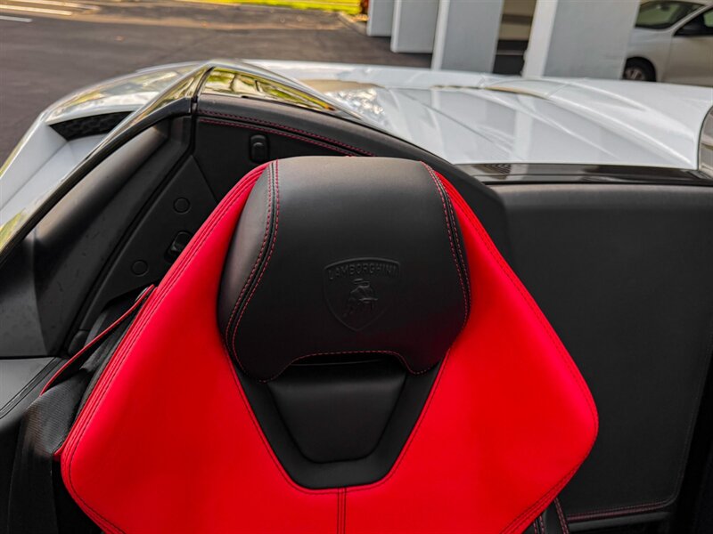 2017 Lamborghini Huracan LP 610-4 Spyder - Photo 35 - Bonita Springs, FL 34134