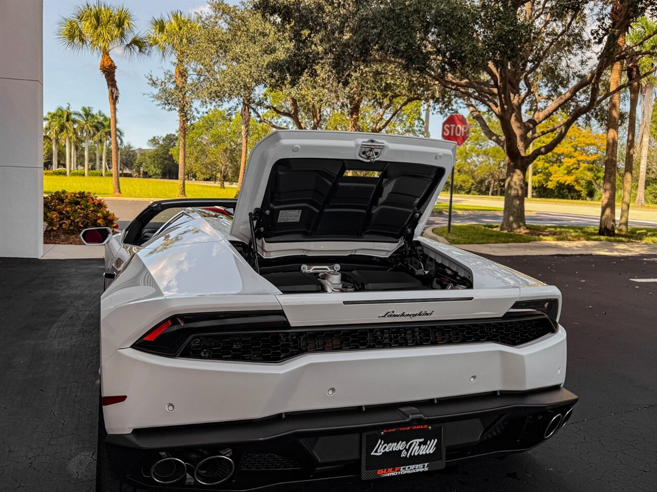 2017 Lamborghini Huracan LP 610-4 Spyder   - Photo 40 - Bonita Springs, FL 34134