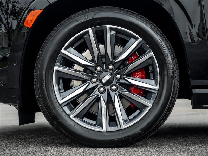 2022 Cadillac Escalade Sport Platinum   - Photo 36 - Bonita Springs, FL 34134