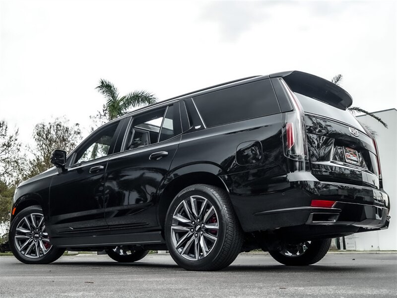 2022 Cadillac Escalade Sport Platinum   - Photo 38 - Bonita Springs, FL 34134