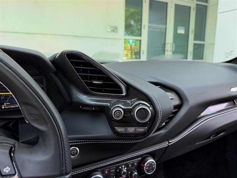 2017 Ferrari 488 GTB - Photo 15 - Bonita Springs, FL 34134