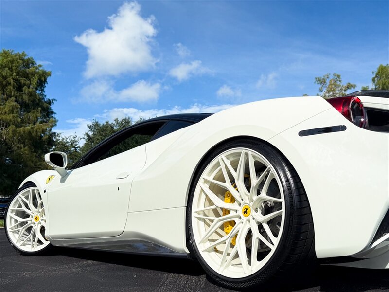 2017 Ferrari 488 GTB - Photo 51 - Bonita Springs, FL 34134