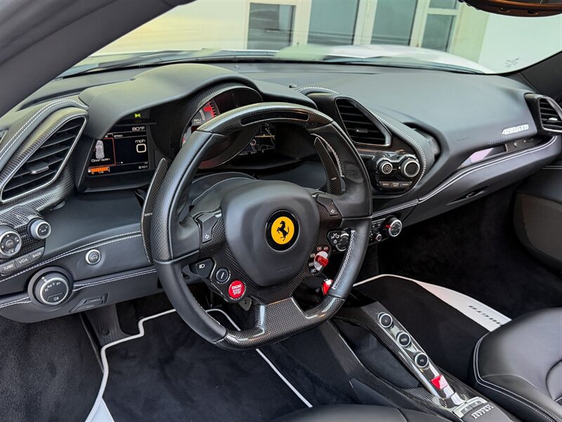 2017 Ferrari 488 GTB - Photo 27 - Bonita Springs, FL 34134