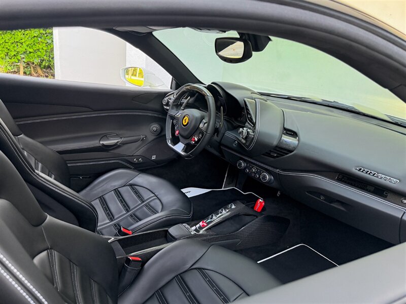 2017 Ferrari 488 GTB - Photo 26 - Bonita Springs, FL 34134