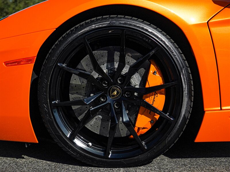 2014 Lamborghini Aventador LP 700-4 - Photo 39 - Bonita Springs, FL 34134