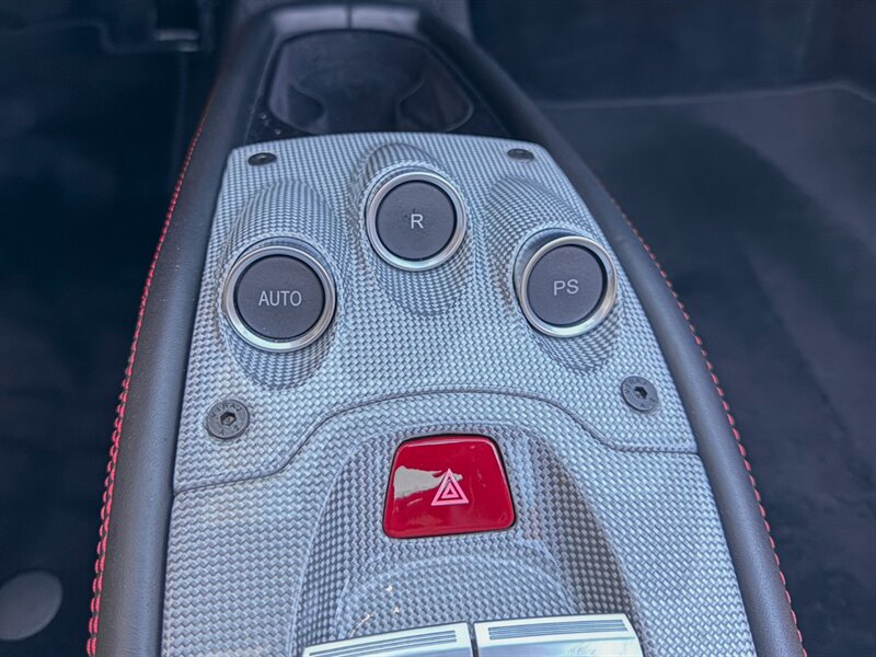 2015 Ferrari 458 Spider   - Photo 18 - Bonita Springs, FL 34134