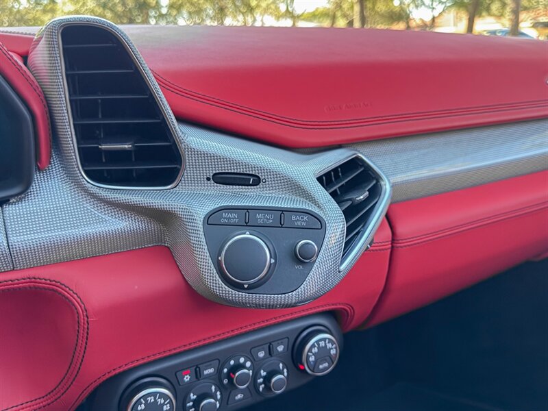 2015 Ferrari 458 Spider   - Photo 15 - Bonita Springs, FL 34134