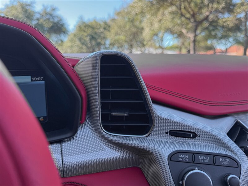 2015 Ferrari 458 Spider   - Photo 17 - Bonita Springs, FL 34134