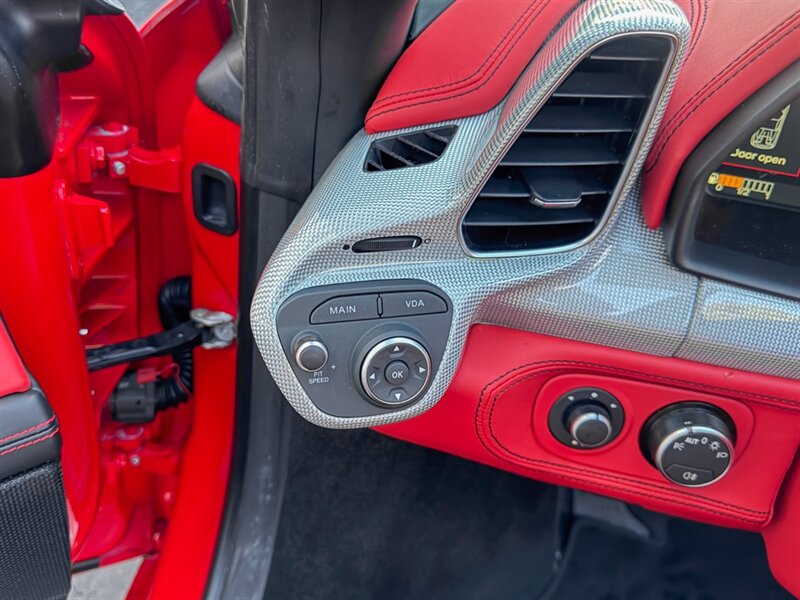 2015 Ferrari 458 Spider   - Photo 22 - Bonita Springs, FL 34134