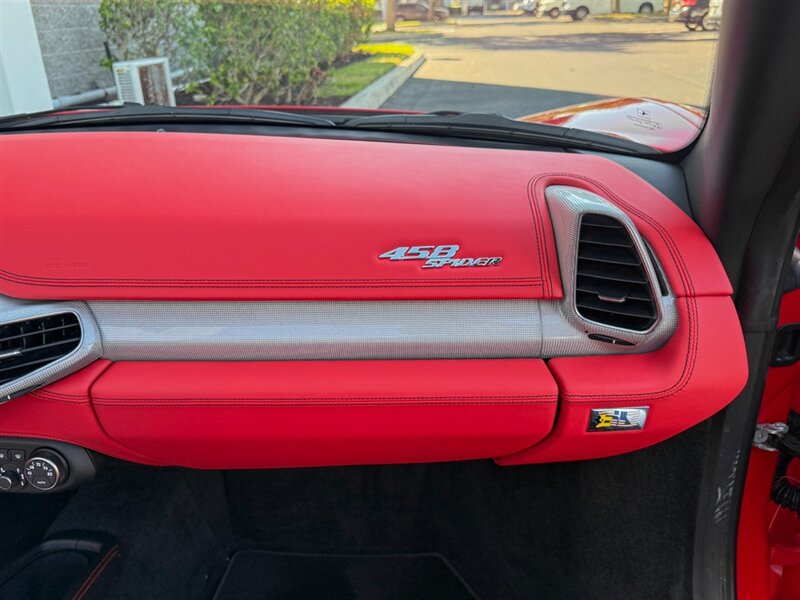 2015 Ferrari 458 Spider   - Photo 44 - Bonita Springs, FL 34134
