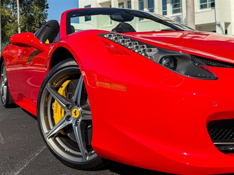 2015 Ferrari 458 Spider   - Photo 85 - Bonita Springs, FL 34134