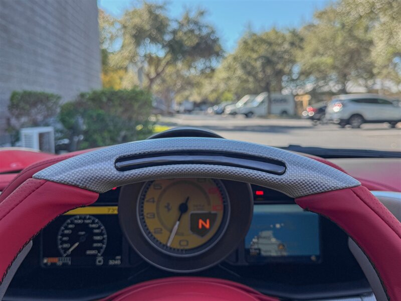 2015 Ferrari 458 Spider   - Photo 34 - Bonita Springs, FL 34134
