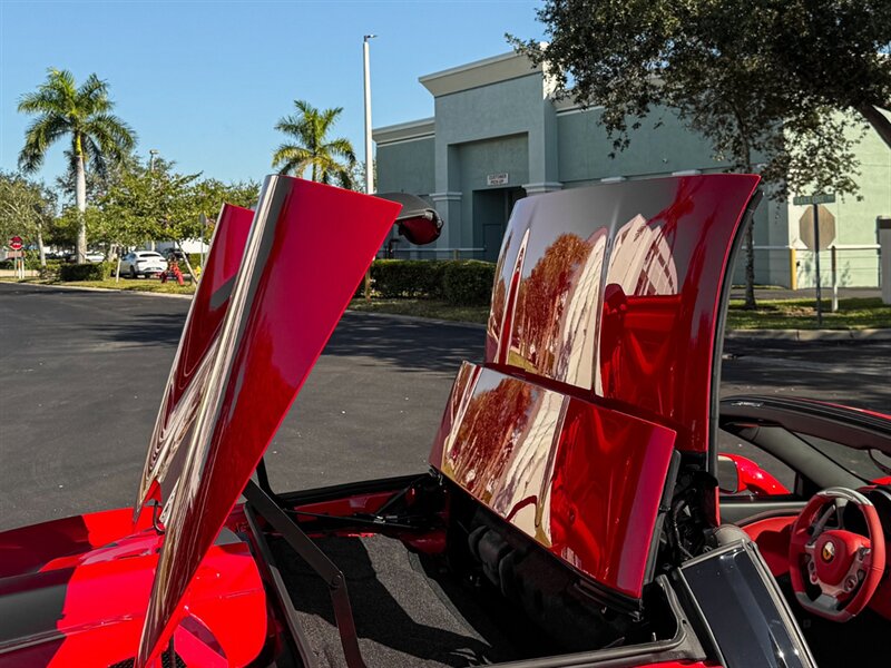 2015 Ferrari 458 Spider   - Photo 78 - Bonita Springs, FL 34134