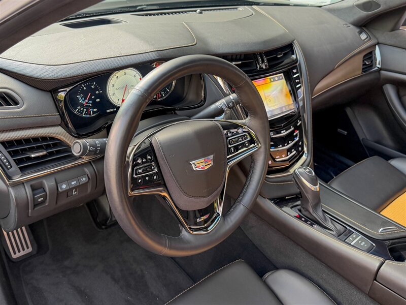 2019 Cadillac CTS-V - Photo 30 - Bonita Springs, FL 34134