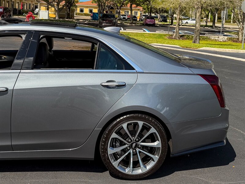 2019 Cadillac CTS-V - Photo 49 - Bonita Springs, FL 34134