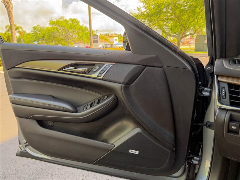 2019 Cadillac CTS-V - Photo 24 - Bonita Springs, FL 34134