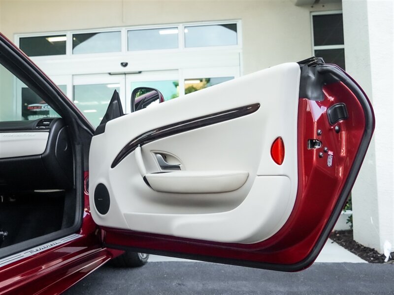 2018 Maserati GranTurismo Sport - Photo 23 - Bonita Springs, FL 34134