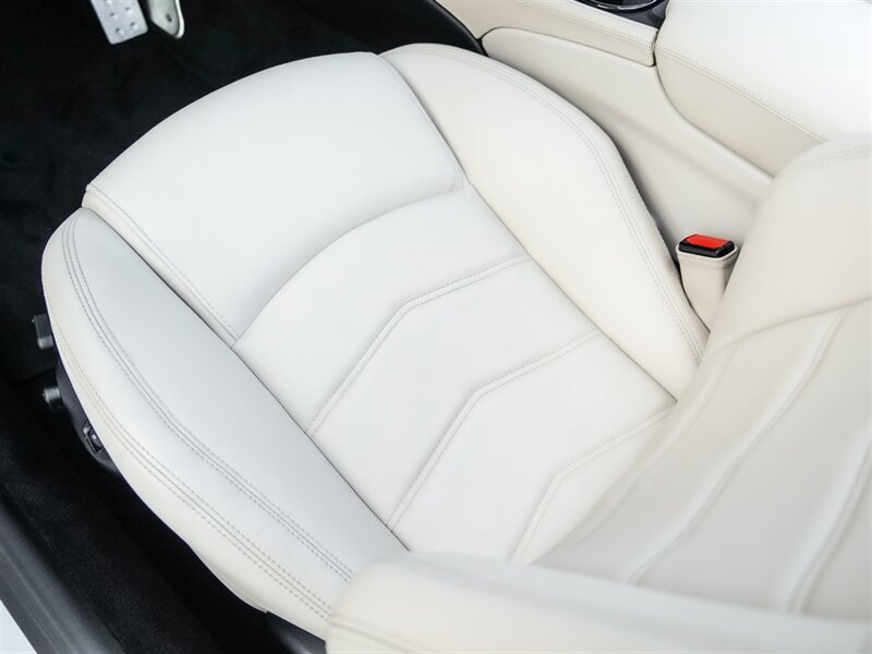 2018 Maserati GranTurismo Sport - Photo 17 - Bonita Springs, FL 34134