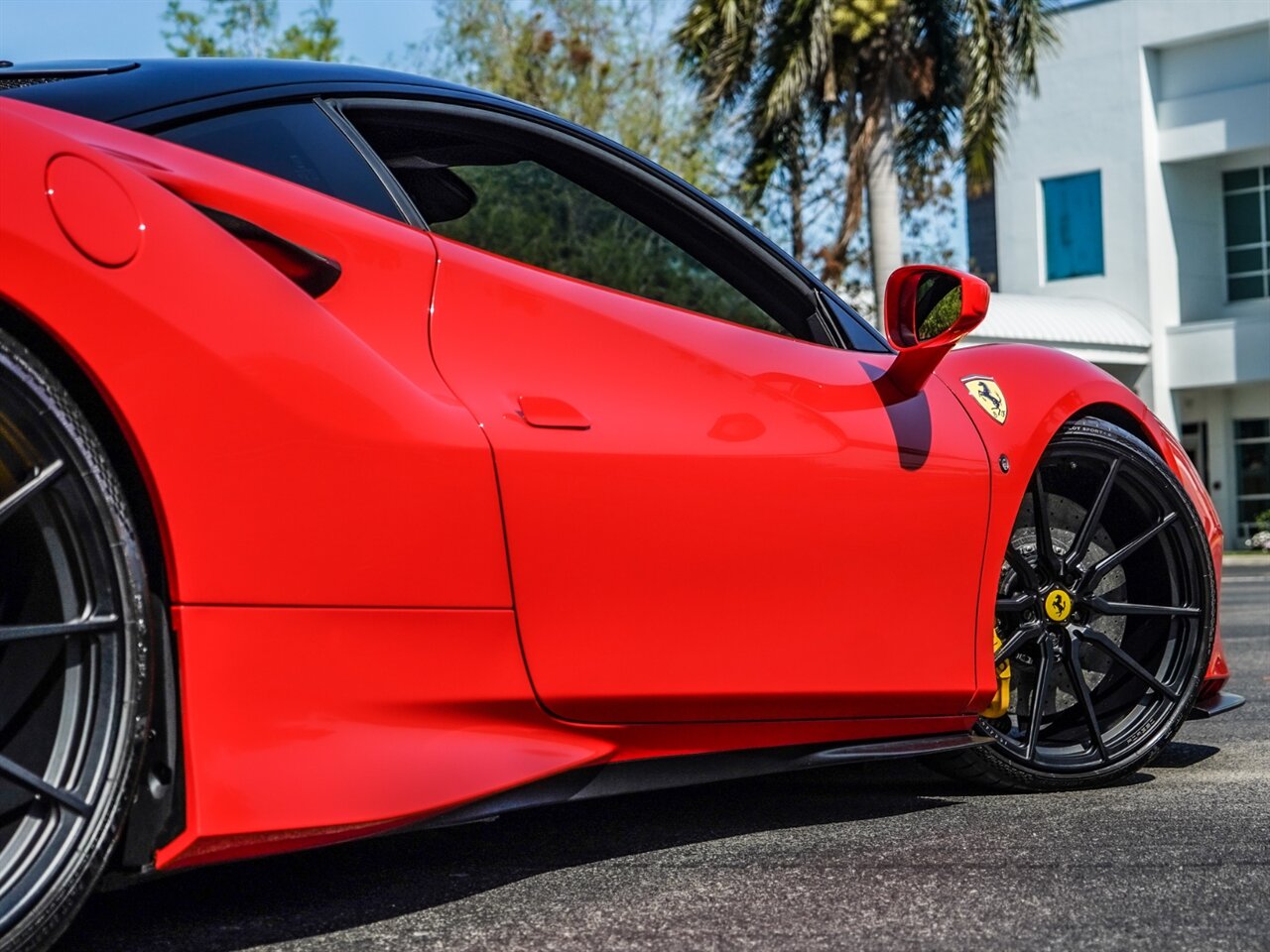 2020 Ferrari F8 Tributo   - Photo 41 - Bonita Springs, FL 34134