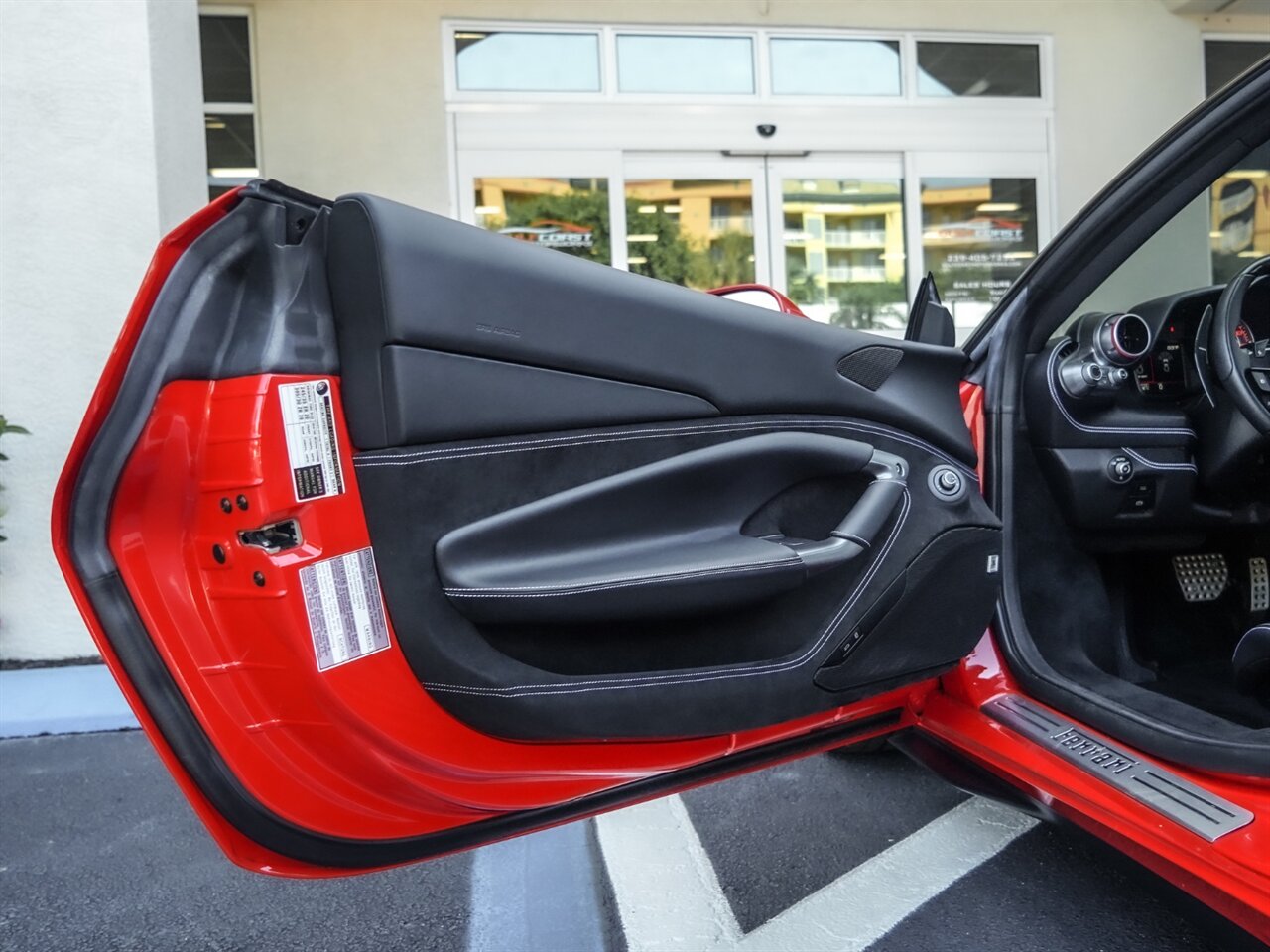 2020 Ferrari F8 Tributo   - Photo 21 - Bonita Springs, FL 34134