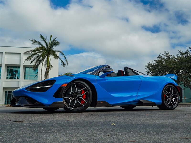 2022 McLaren 765LT Spider - Photo 12 - Bonita Springs, FL 34134