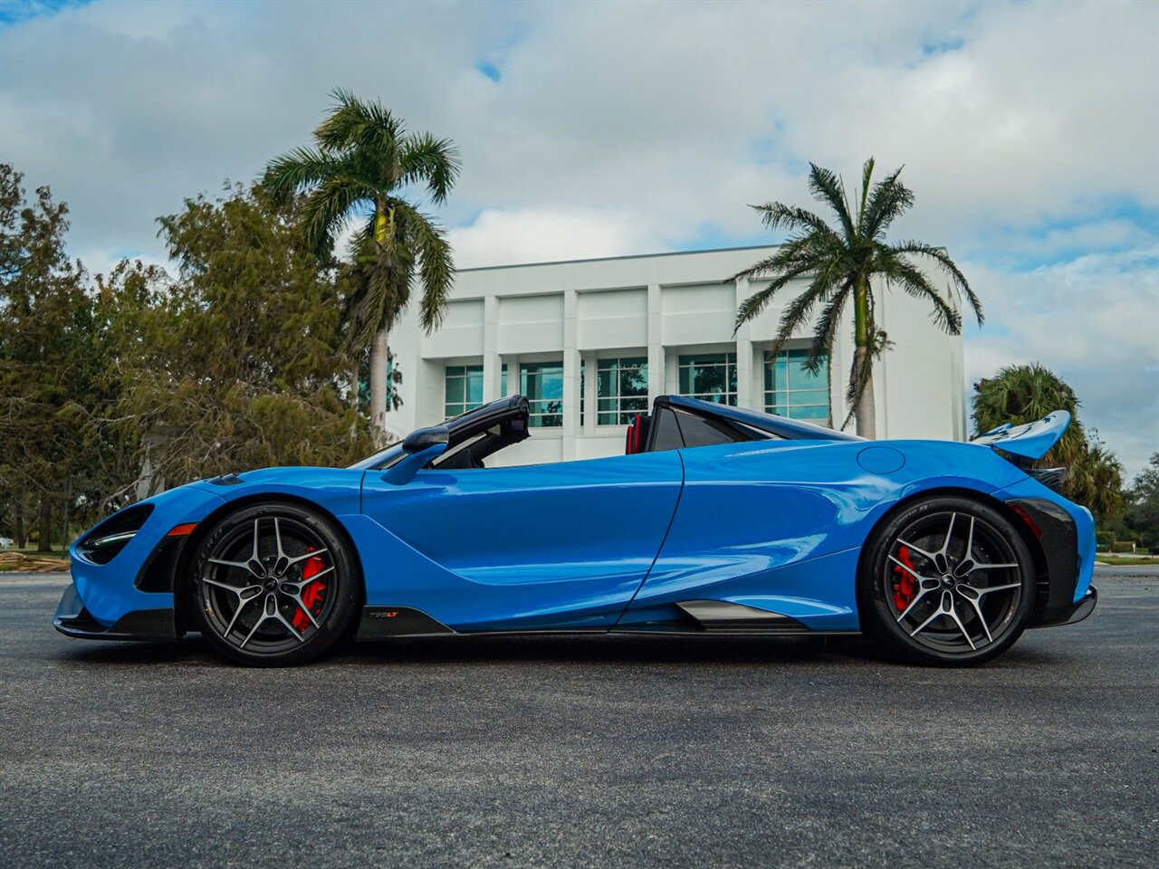 2022 McLaren 765LT Spider   - Photo 39 - Bonita Springs, FL 34134