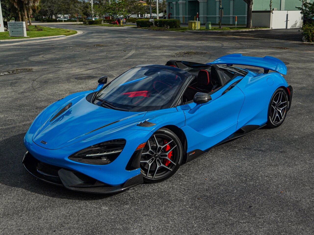 2022 McLaren 765LT Spider   - Photo 11 - Bonita Springs, FL 34134