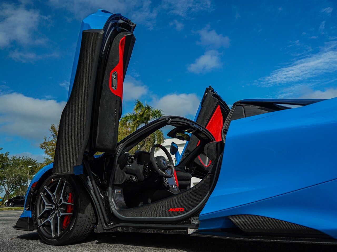 2022 McLaren 765LT Spider   - Photo 10 - Bonita Springs, FL 34134