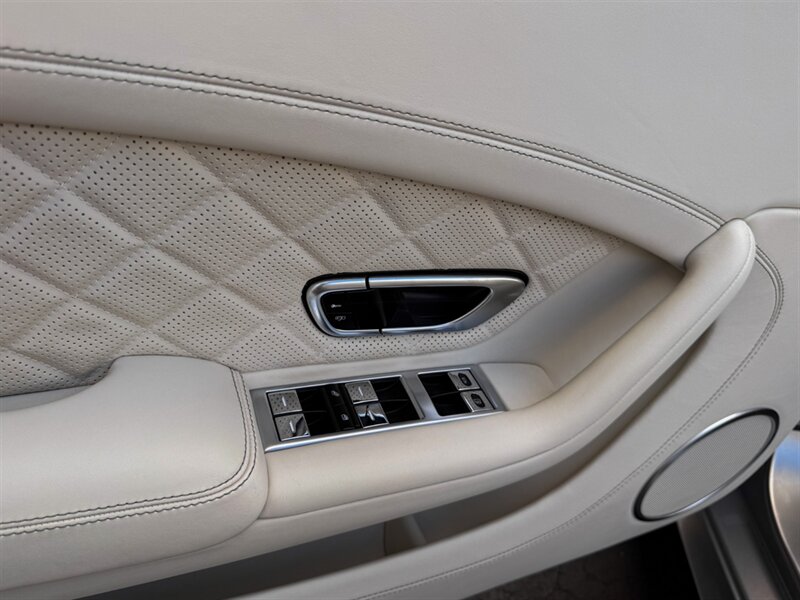 2017 Bentley Continental GT Speed   - Photo 27 - Bonita Springs, FL 34134