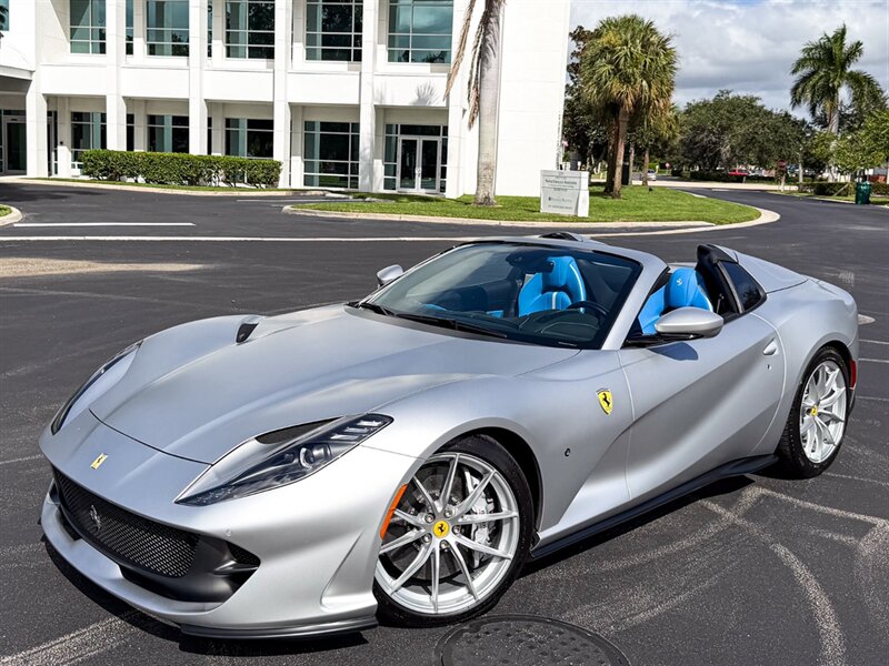 2023 Ferrari 812 GTS   - Photo 8 - Bonita Springs, FL 34134