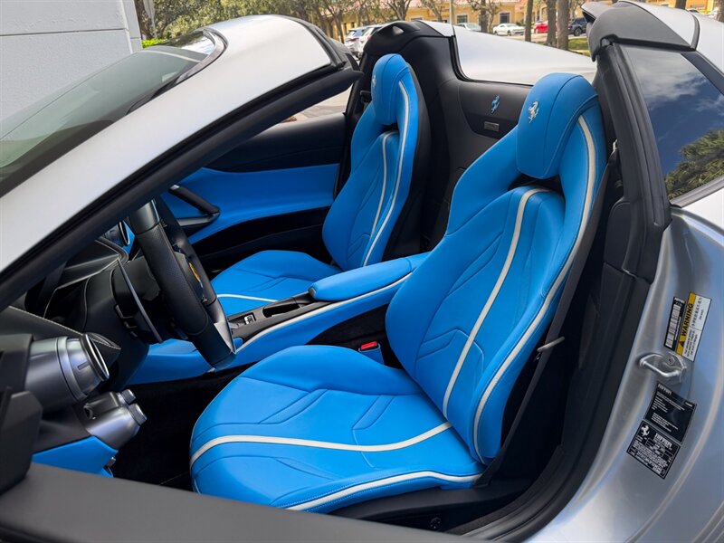 2023 Ferrari 812 GTS   - Photo 21 - Bonita Springs, FL 34134
