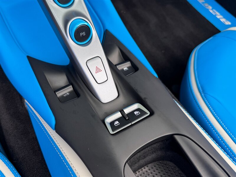 2023 Ferrari 812 GTS   - Photo 19 - Bonita Springs, FL 34134