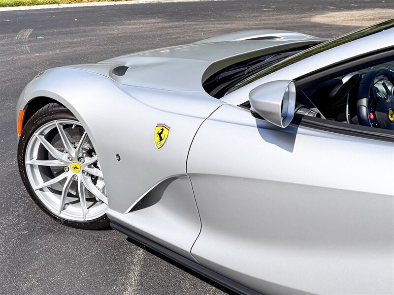 2023 Ferrari 812 GTS   - Photo 47 - Bonita Springs, FL 34134